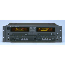 CD плеер Tascam CD-RW402