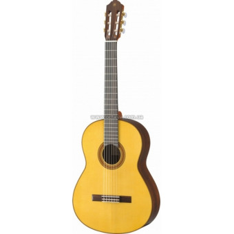 Класична гітара Yamaha CG182S