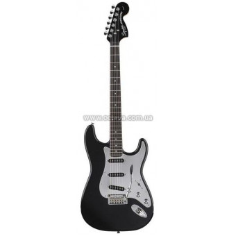 Електрогітара Squier Standard Stratocaster RW BK