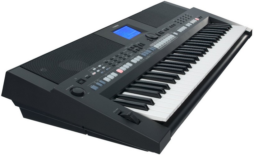 синтезатор Yamaha psr-s650